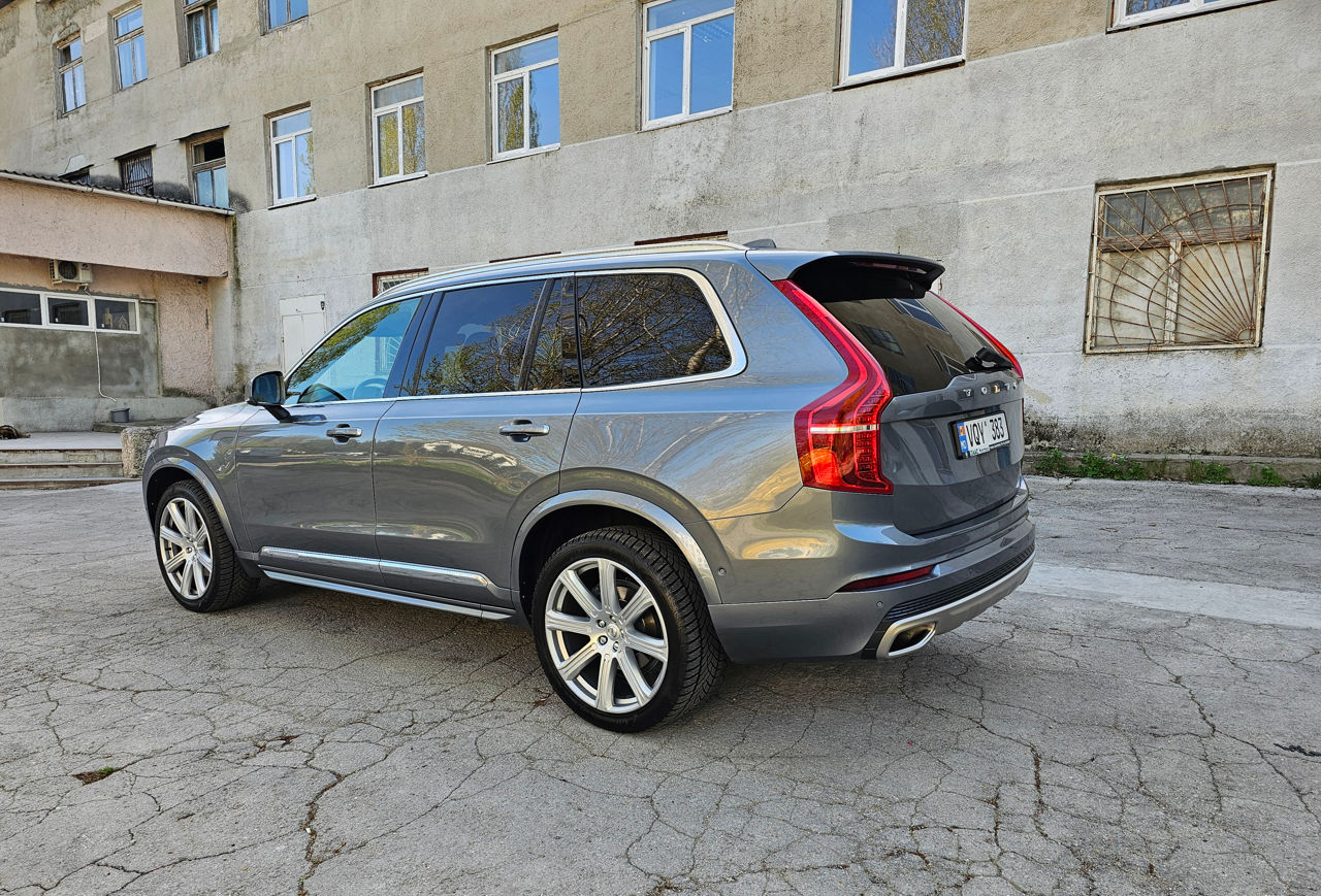 Volvo XC90 foto 4