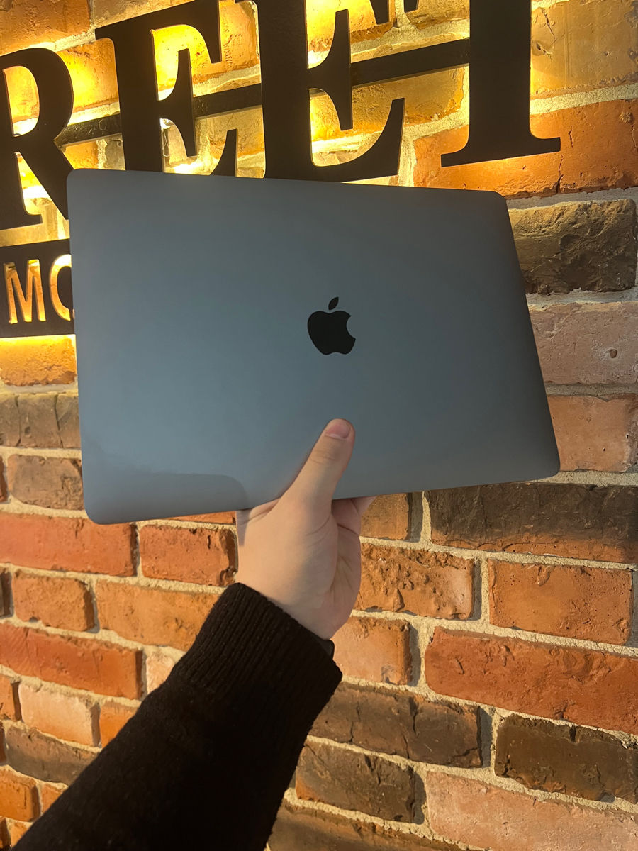 MacBook Pro(2020)