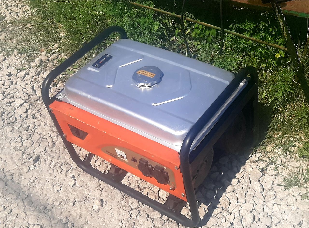 Генератор бензиновый Einhell STE 2500/1