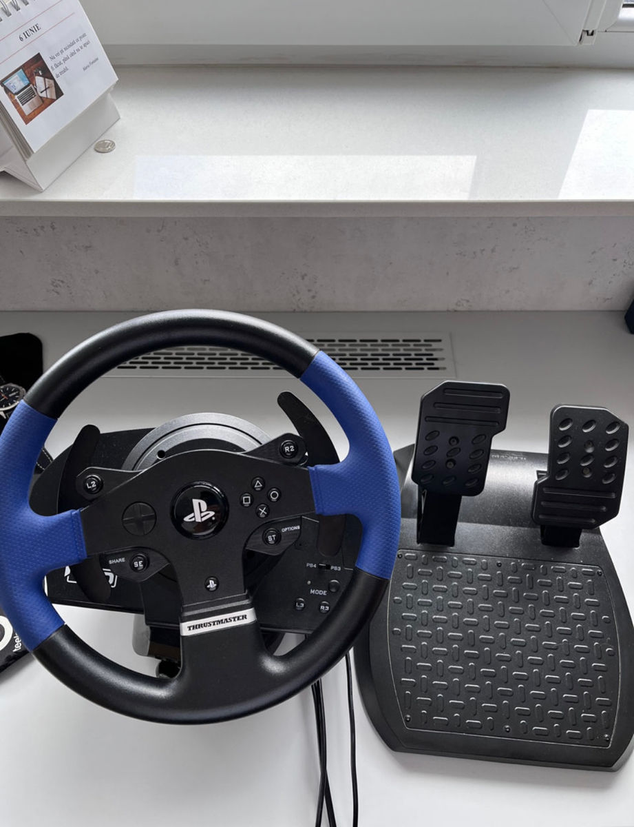 thrustmaster t150