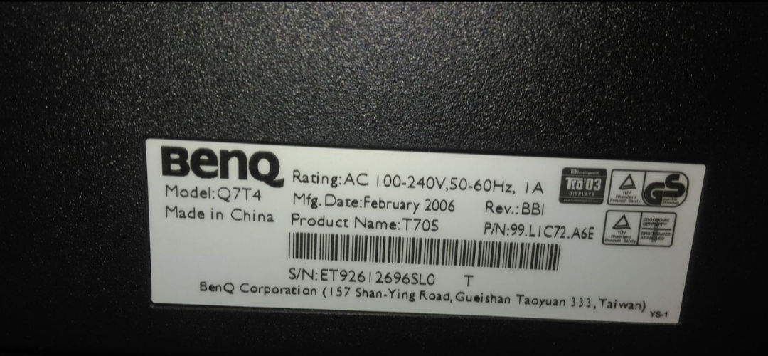 Продаю монитор (BENQ T705)