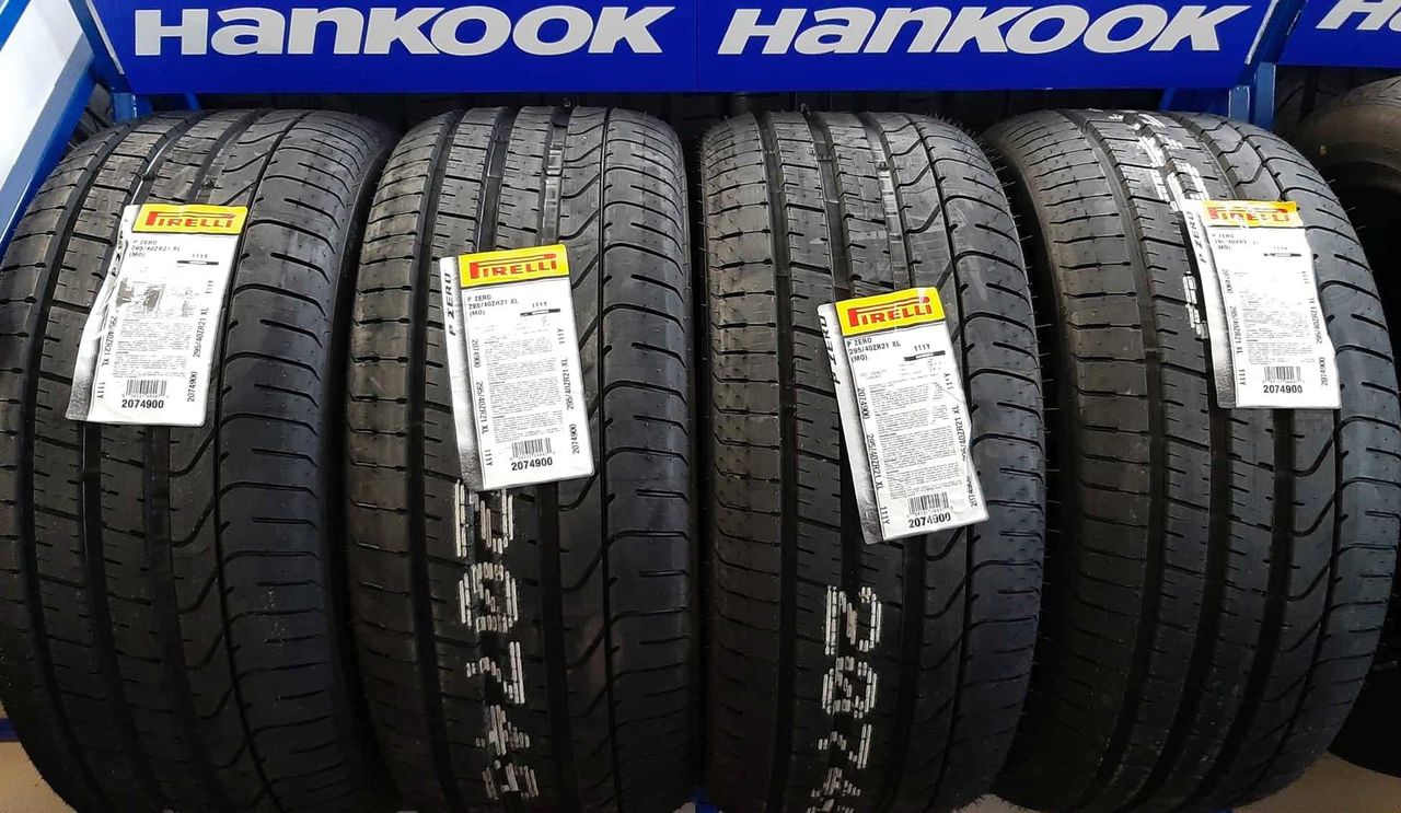 295/40 R21 Pirelli PZero (MO)