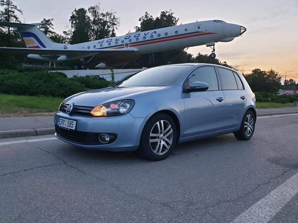 Chirie auto/аренда авто - livrare /доставка 24/24 , arenda auto , rent a car foto 15