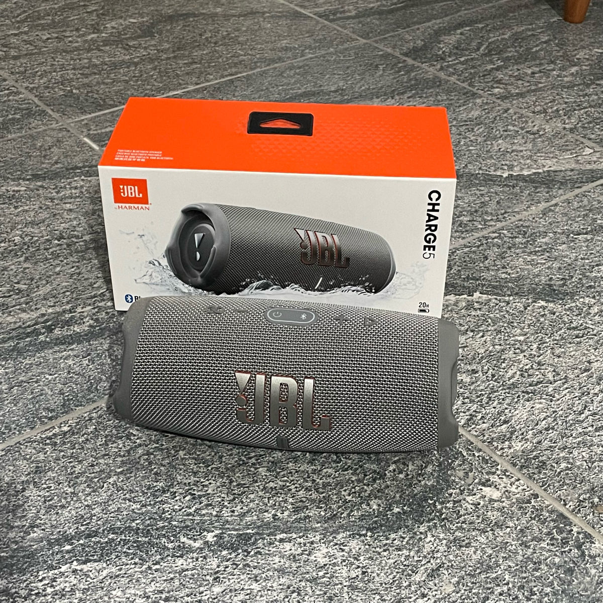 Колонка JBL Charge 5