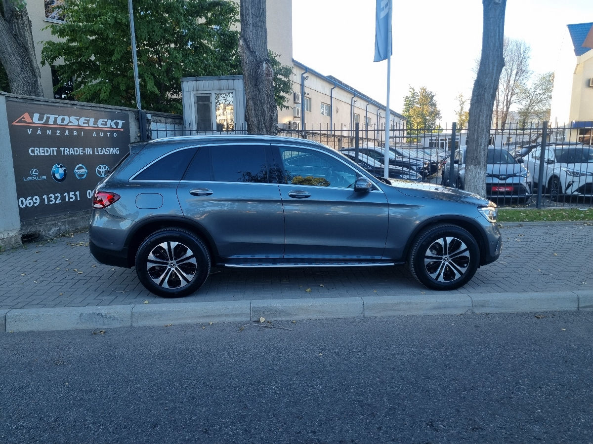 Mercedes GLC 2021 photo 3