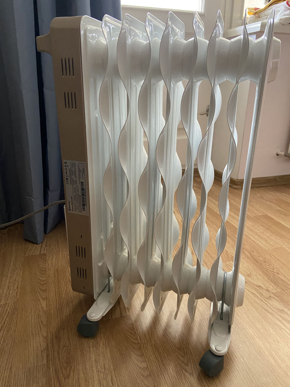 Радиатор Electrolux отопительный EOH/M-9209