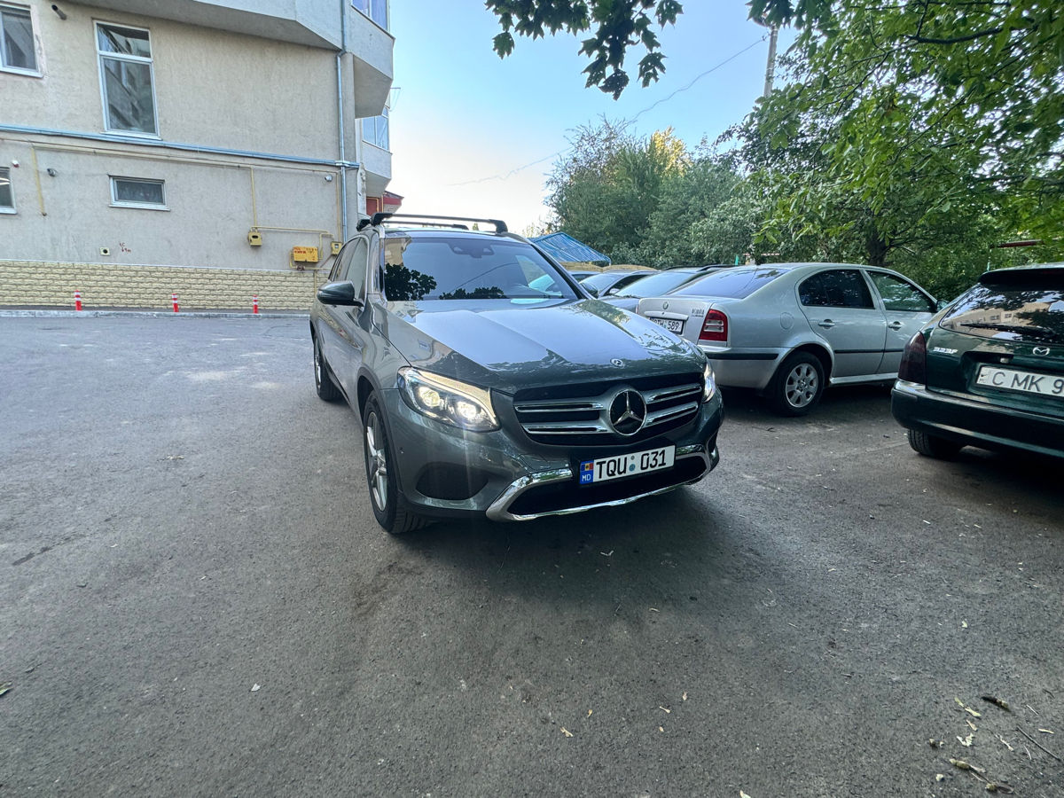 Mercedes GLC foto 2