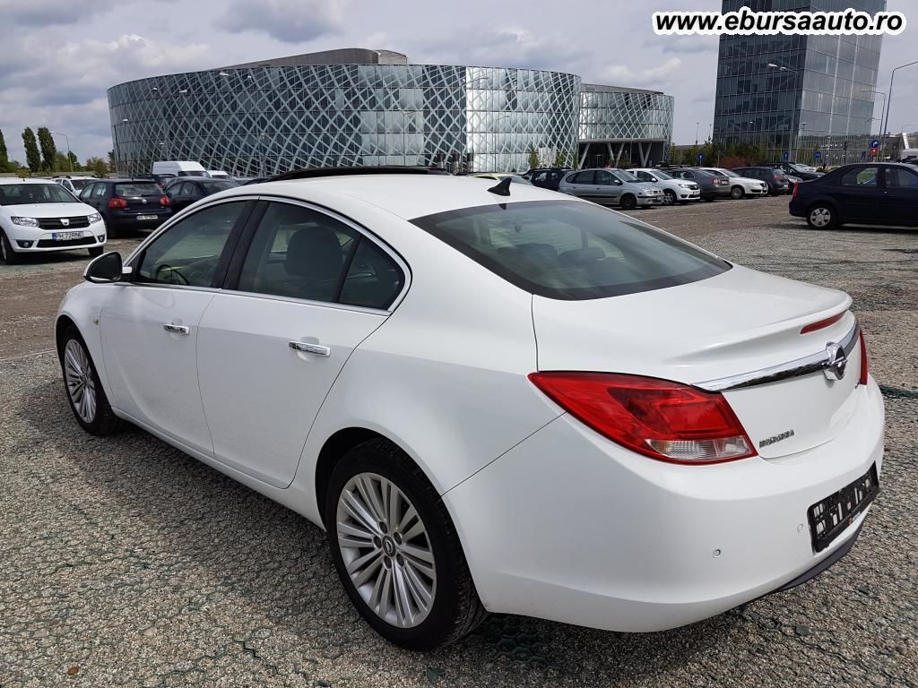Opel Insignia foto 7