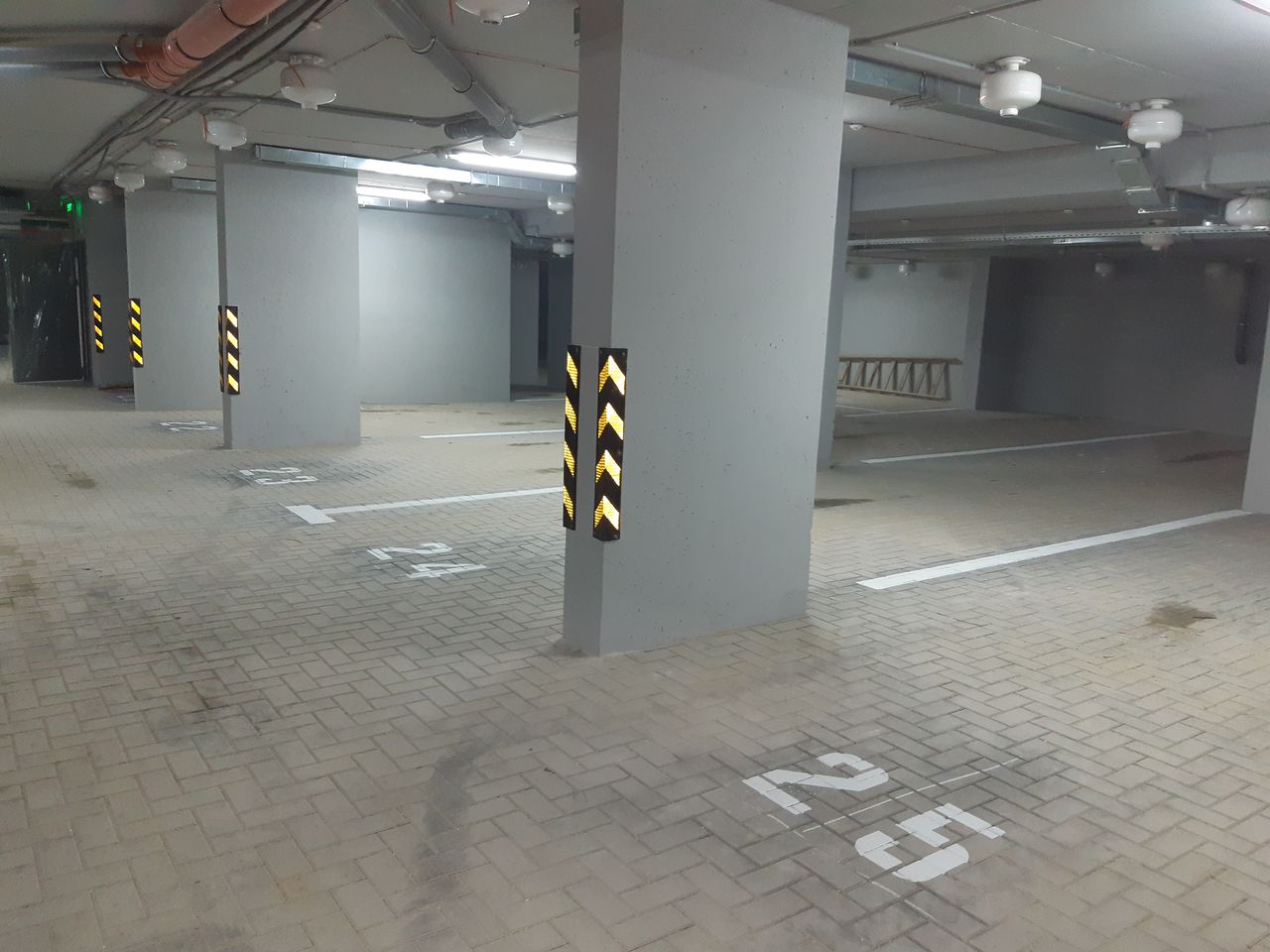Servicii complexe de marcaj rutier. foto 6