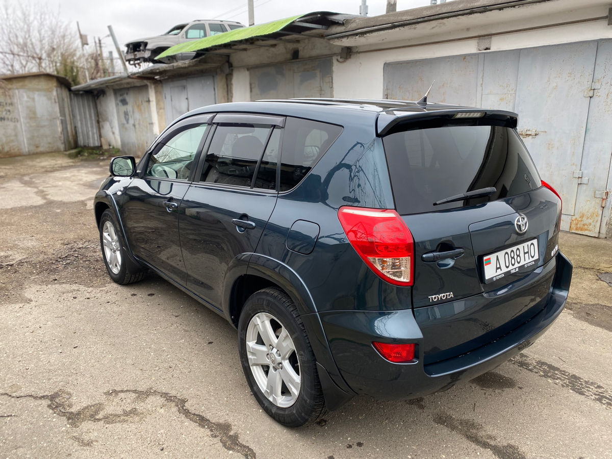 Toyota Rav 4 foto 6