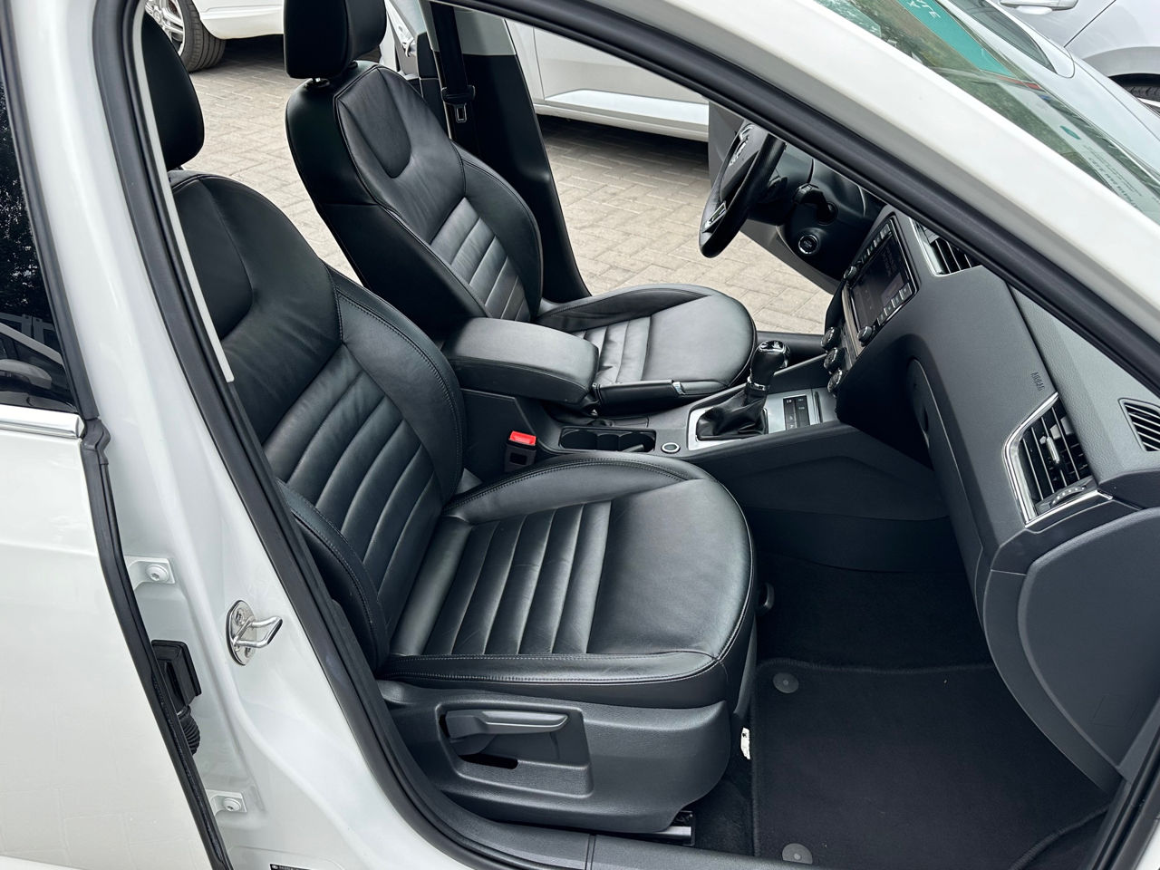 Skoda Octavia foto 14