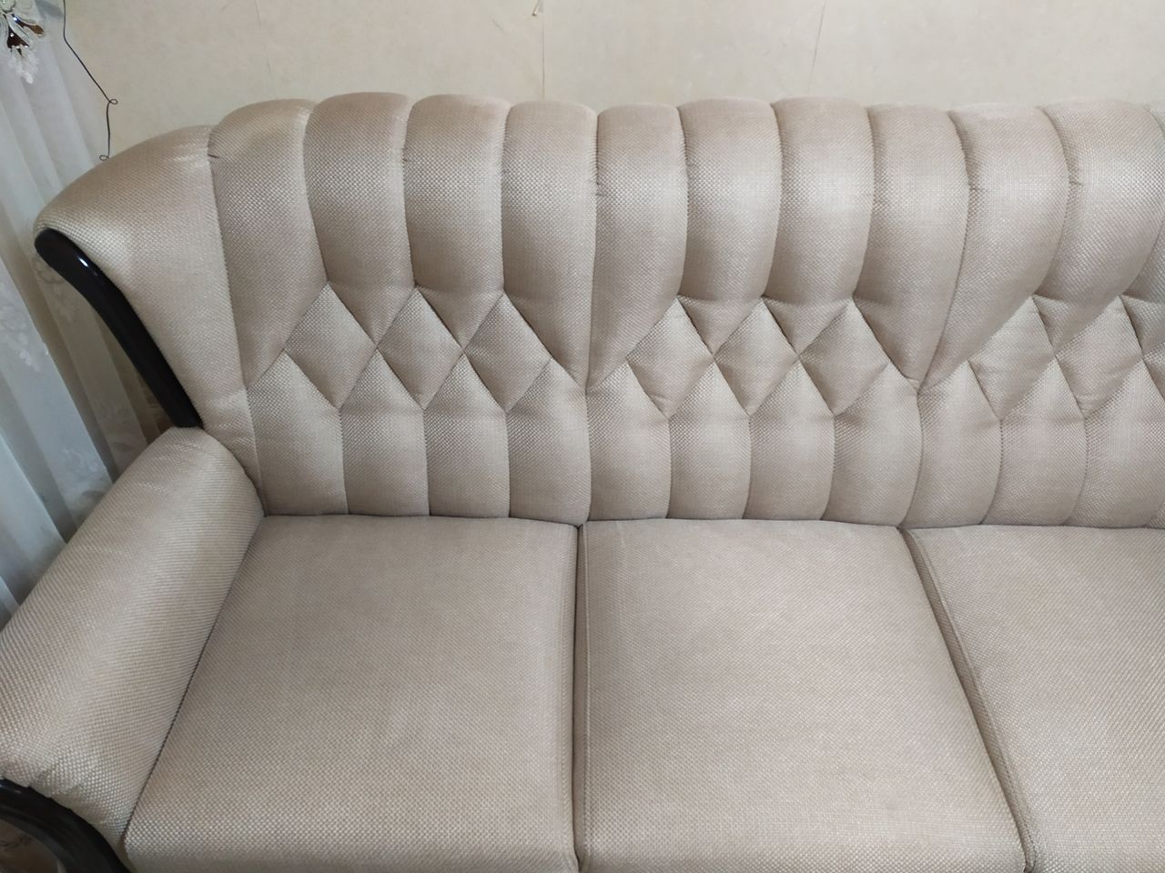 Профессиональная чистка мягкой мебели и ковров! В Кишиневе и в пригородах.