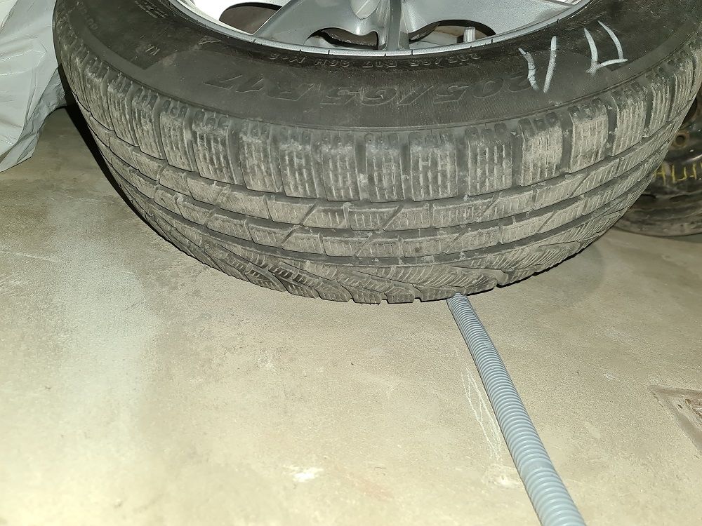 205 / 65 R 17, BMW X 3 foto 4