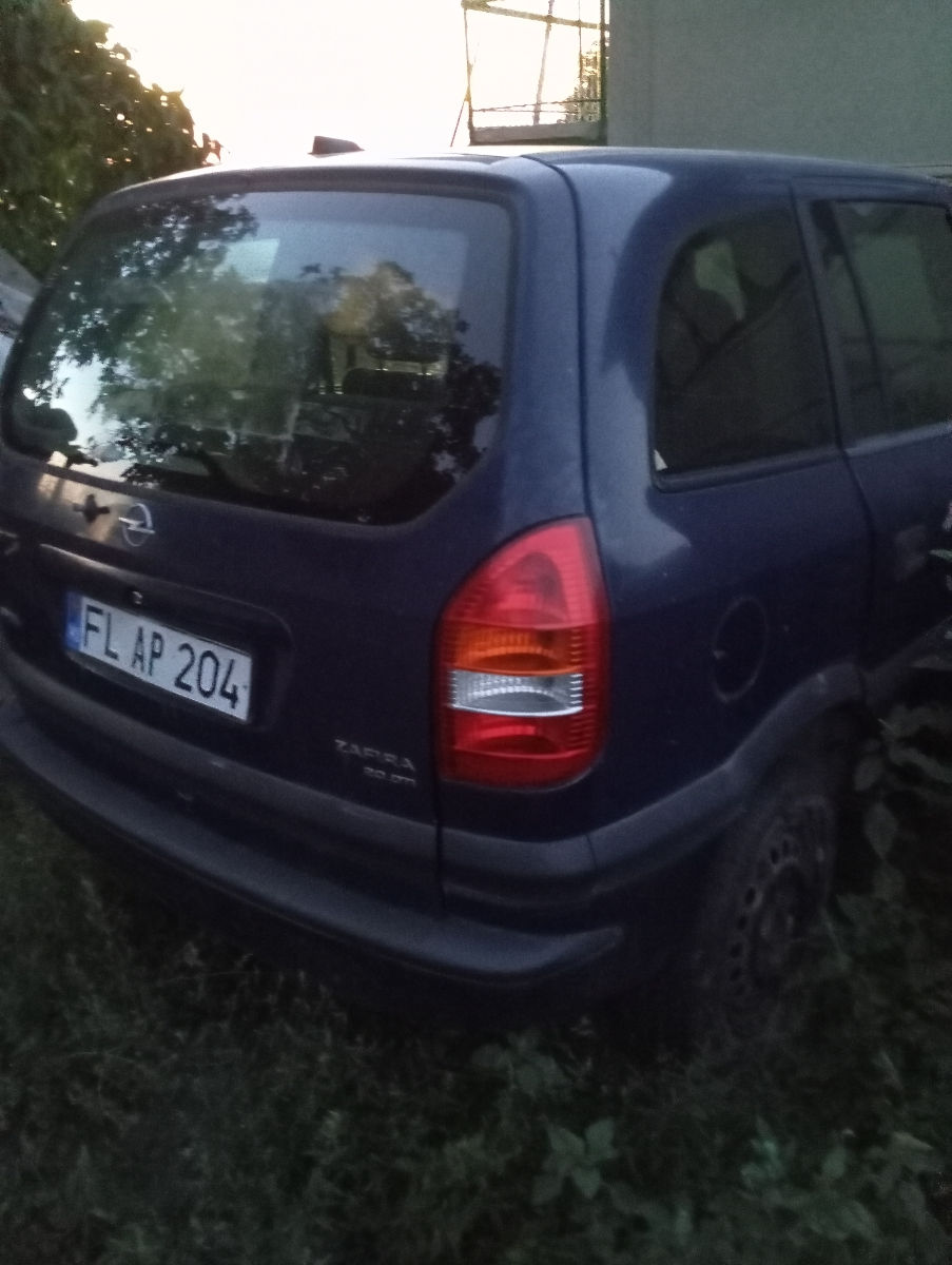 Продам запчасти на Opel Zafira A foto 0