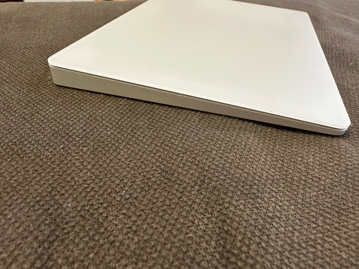 Тачпад Apple Magic Trackpad 2 в отличном состоянии foto 1