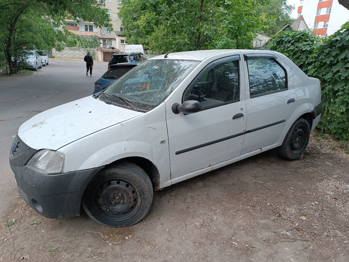Toyota Yaris foto 8