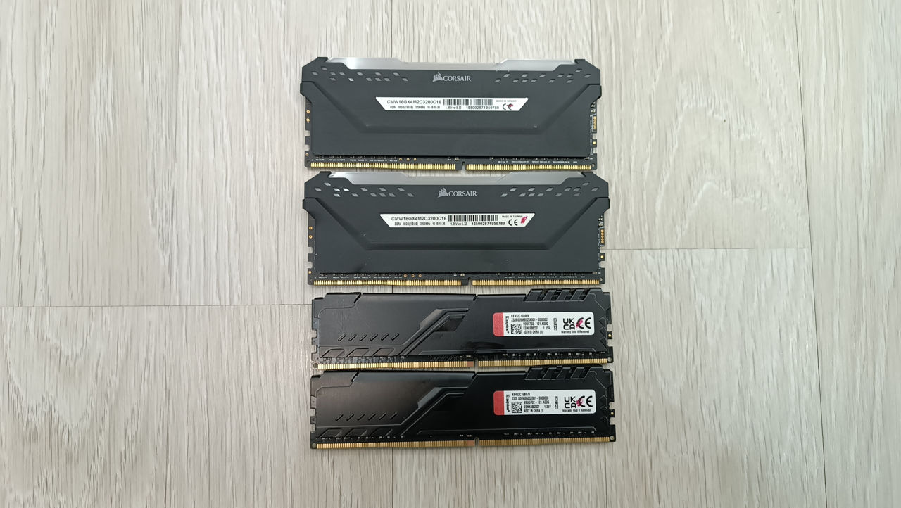 Vând memorii Ram pentru Calculator de masa, DDR 3, DDR 4 foto 2