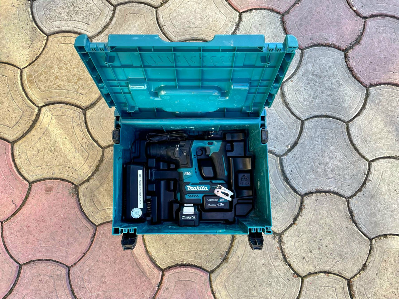 makita HR166D