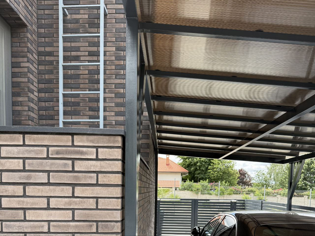 Copertină auto din metal cu acoperiș din policarbonat – calitate premium foto 4