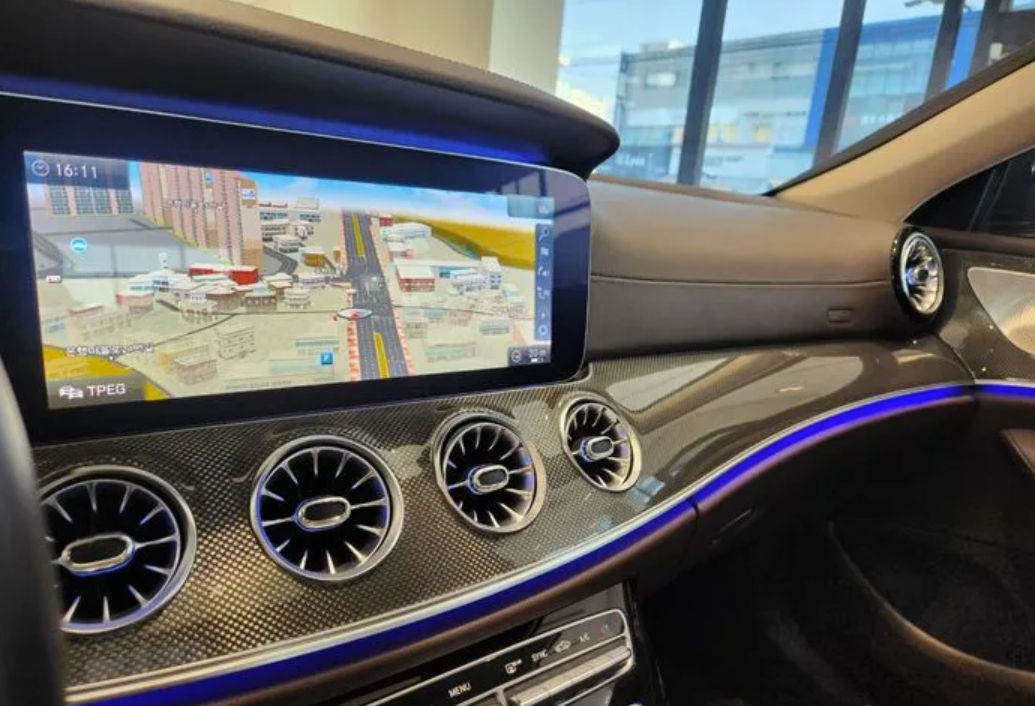 Mercedes CLS-Class foto 8