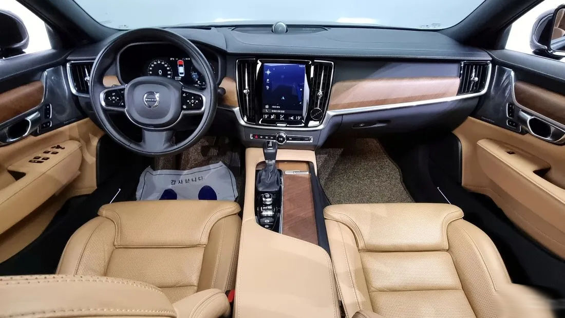 Volvo S90 foto 6