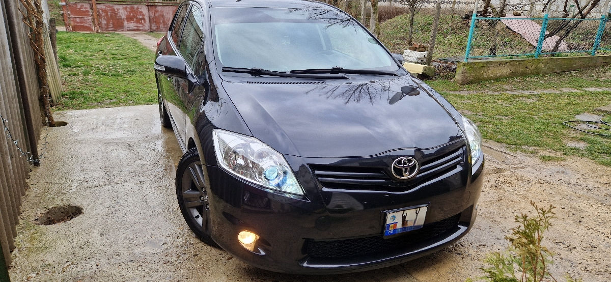 Toyota Auris foto 4