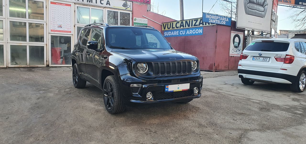 Jeep Renegade foto 2