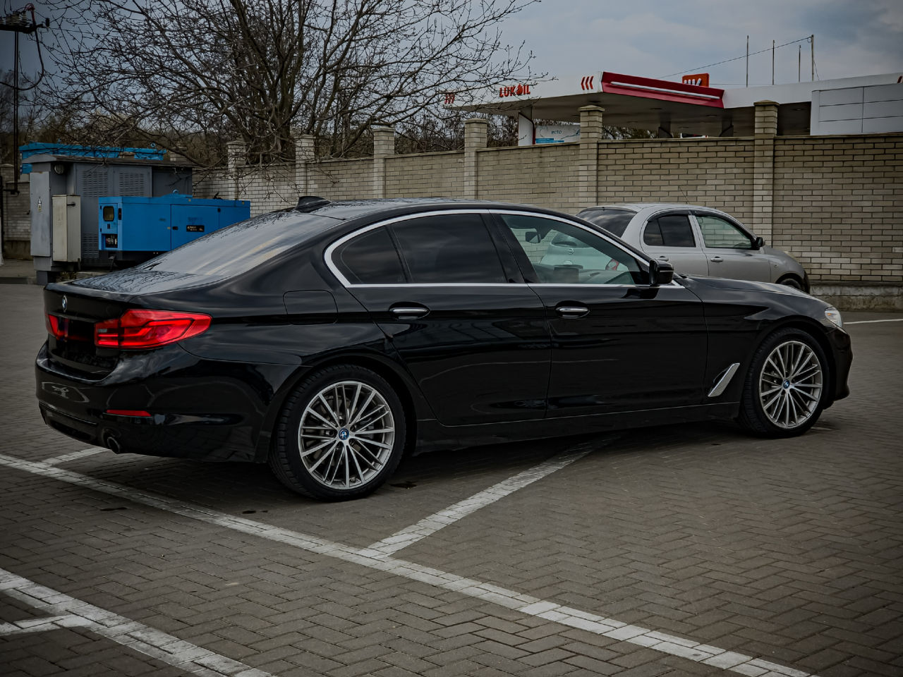 BMW 5 Series foto 5