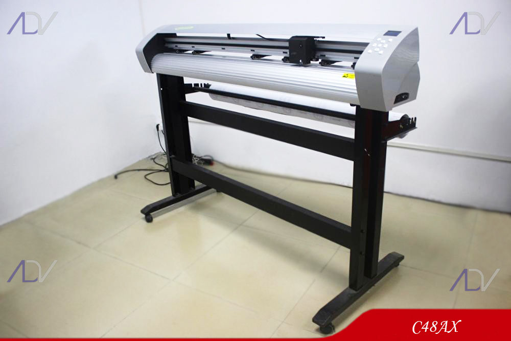 Plotter режущий плоттер с автоматической контурной резкой 60 см 130 см 160 см plotter foto 3