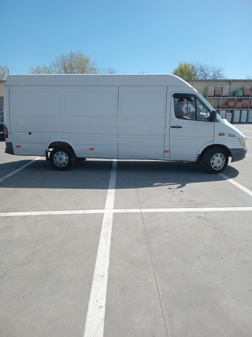 Mercedes sprinter foto 4