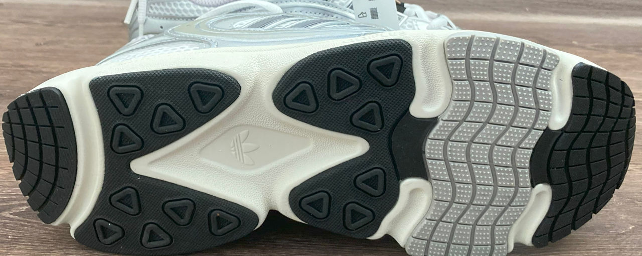 Мужские кроссовки Adidas. Размер 41, 42. фото 7