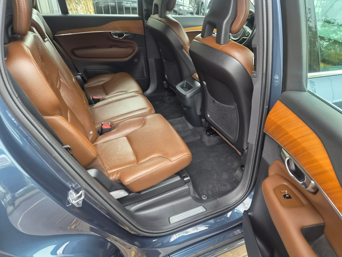 Volvo XC90 2020 photo 17