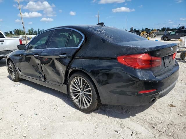 BMW 5 Series фото 5
