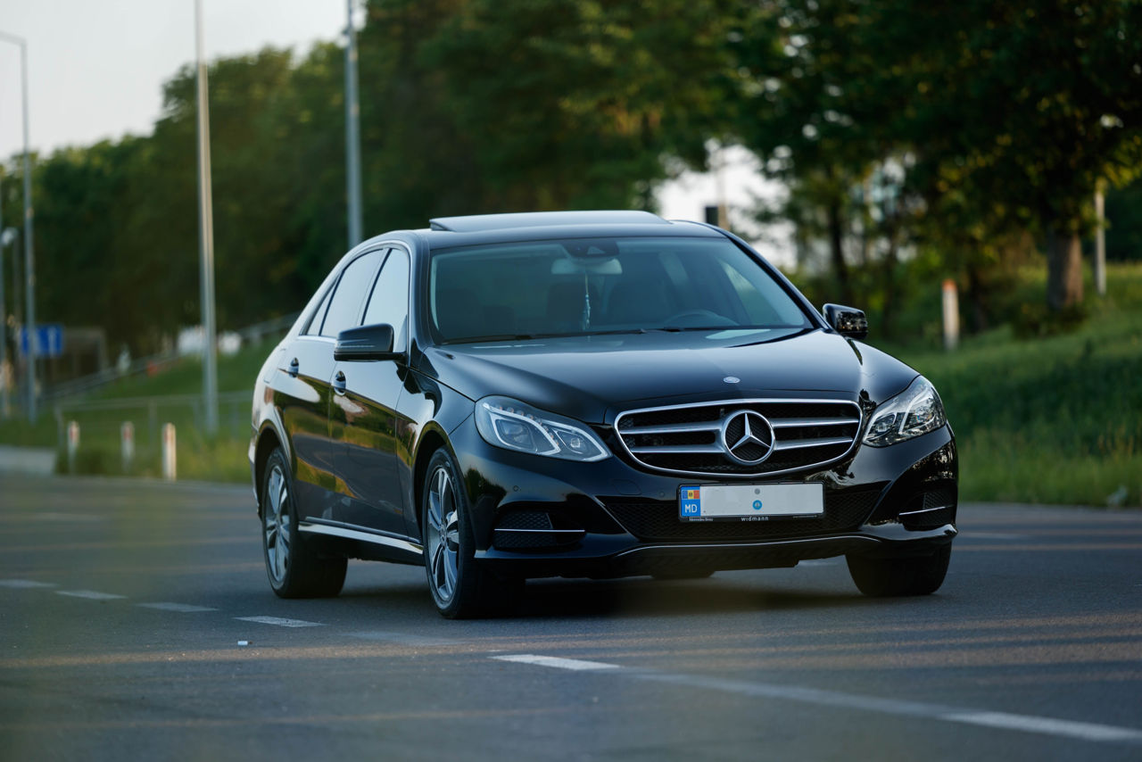 Mercedes E-Class foto 3