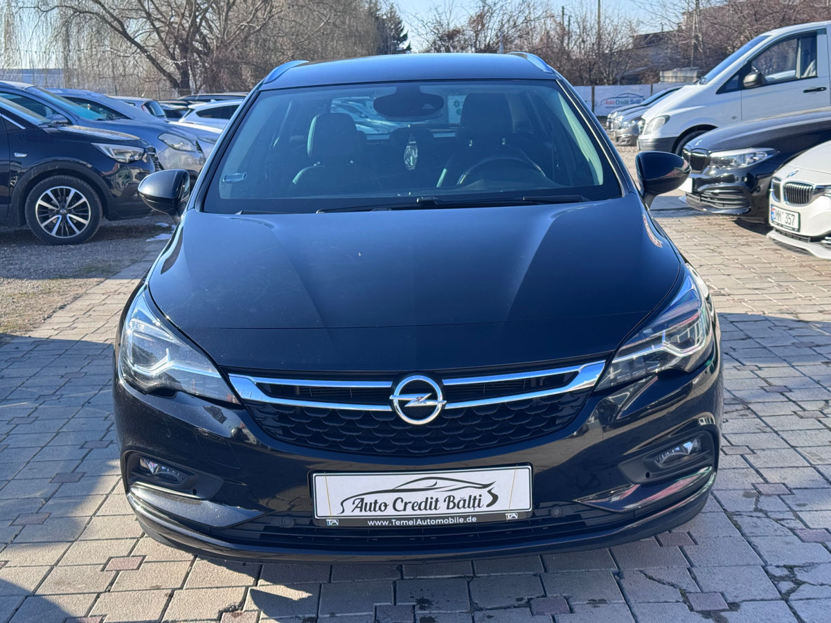 Opel Astra foto 1