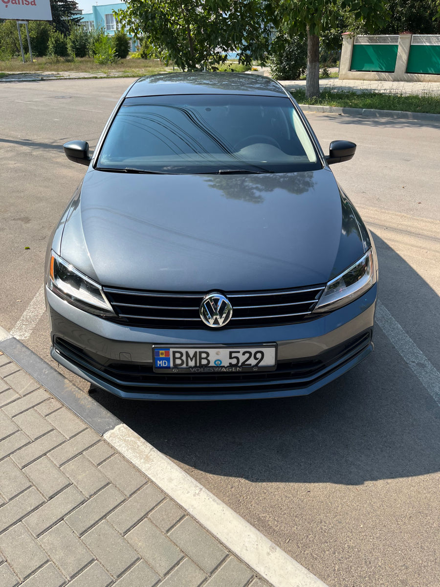 Volkswagen Jetta foto 1