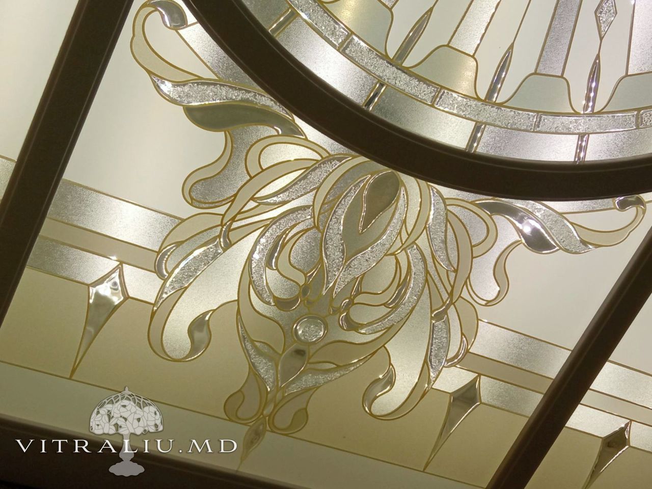 Vitralii Tavane. Design individual / Потолочные Витражи. Индивидуальный дизайн фото 4