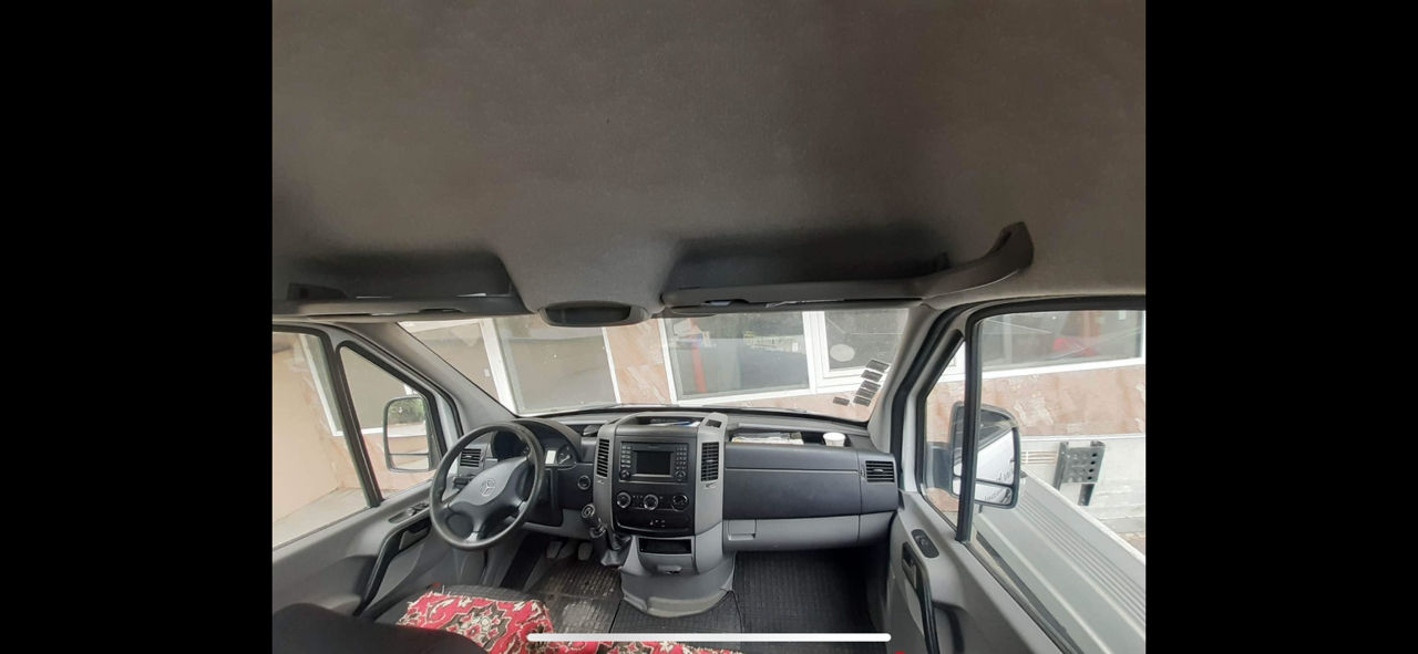 Mercedes sprinter foto 2