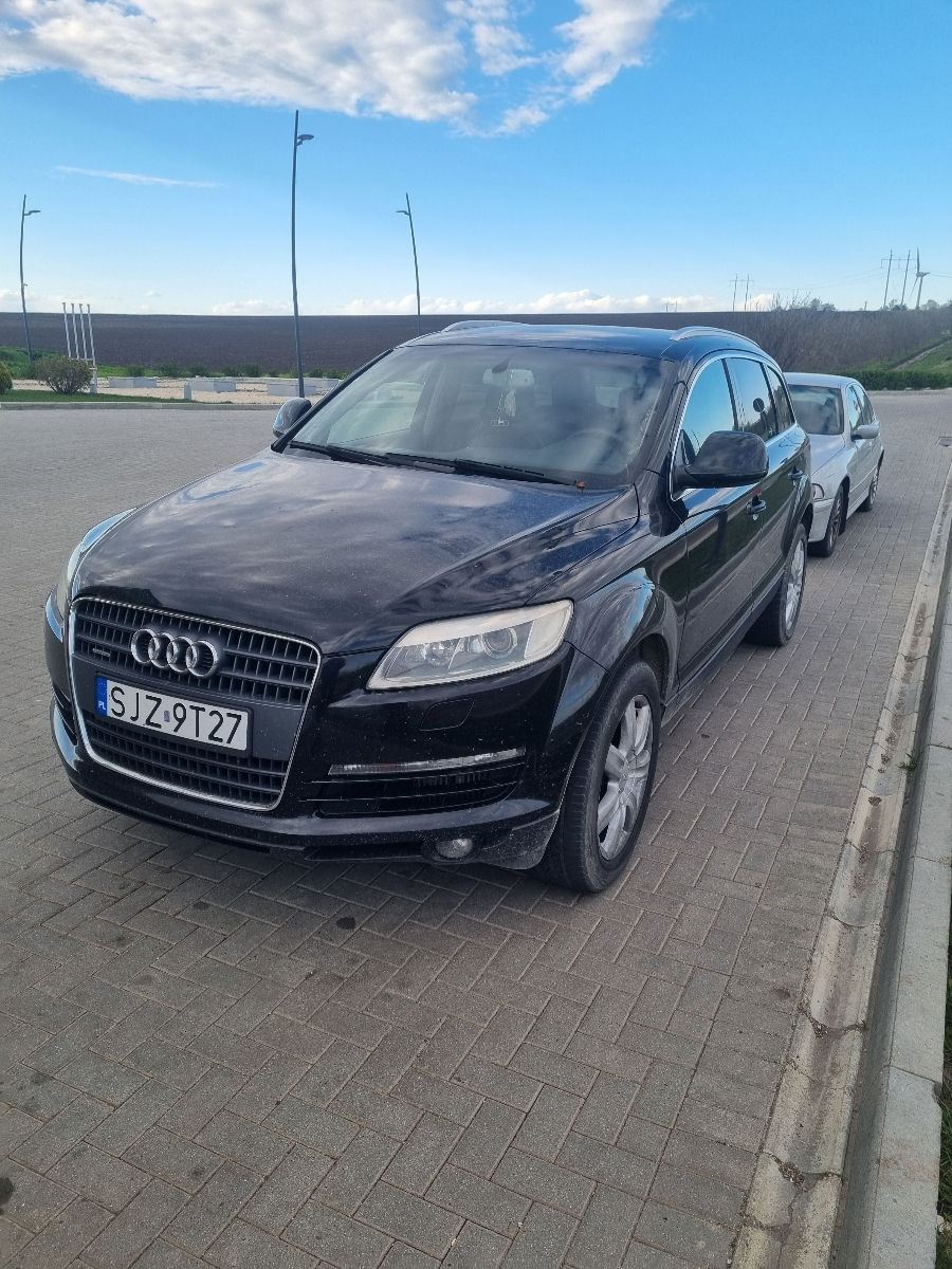 AudiQ7