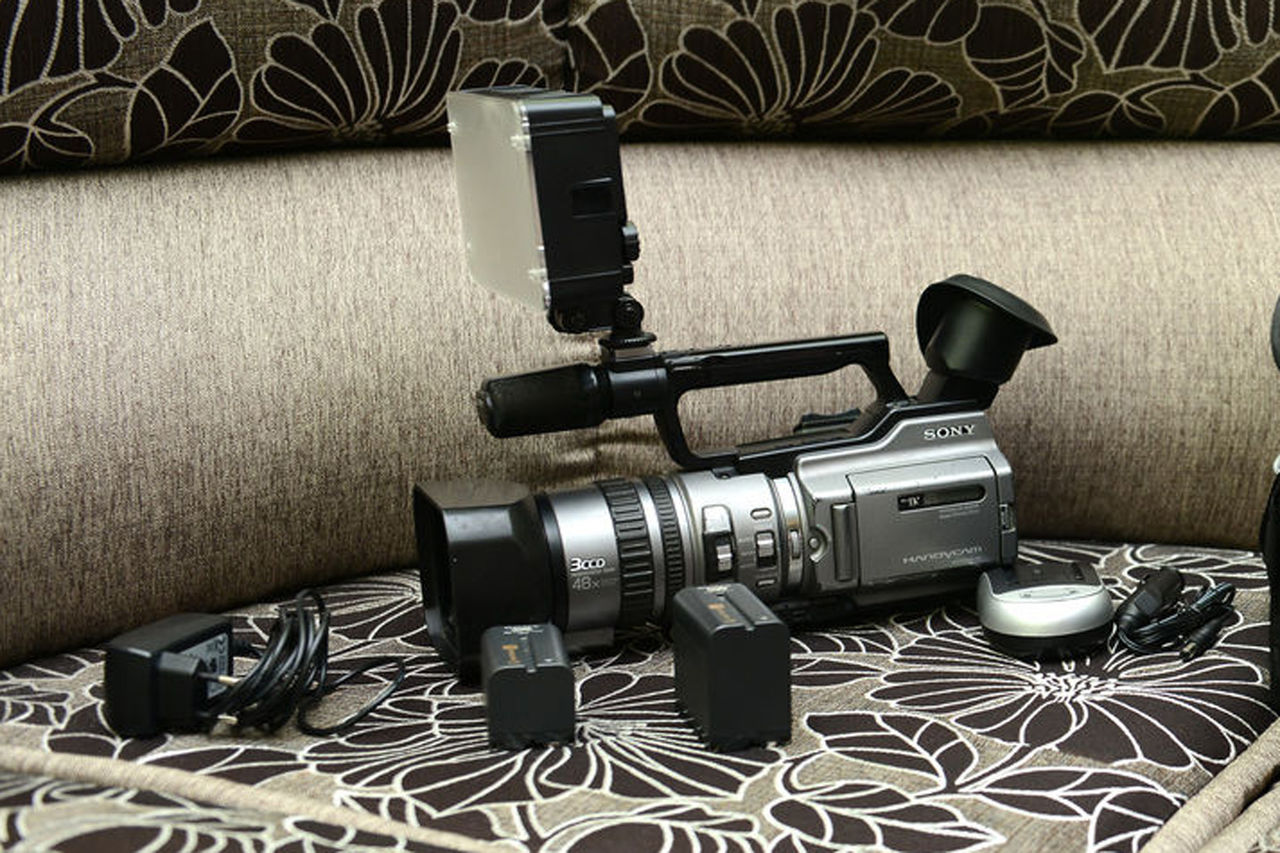 Sony 2100+Accesori