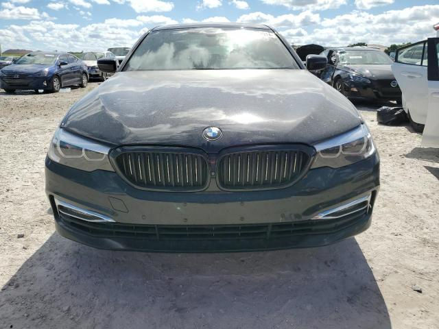 BMW 5 Series фото 1