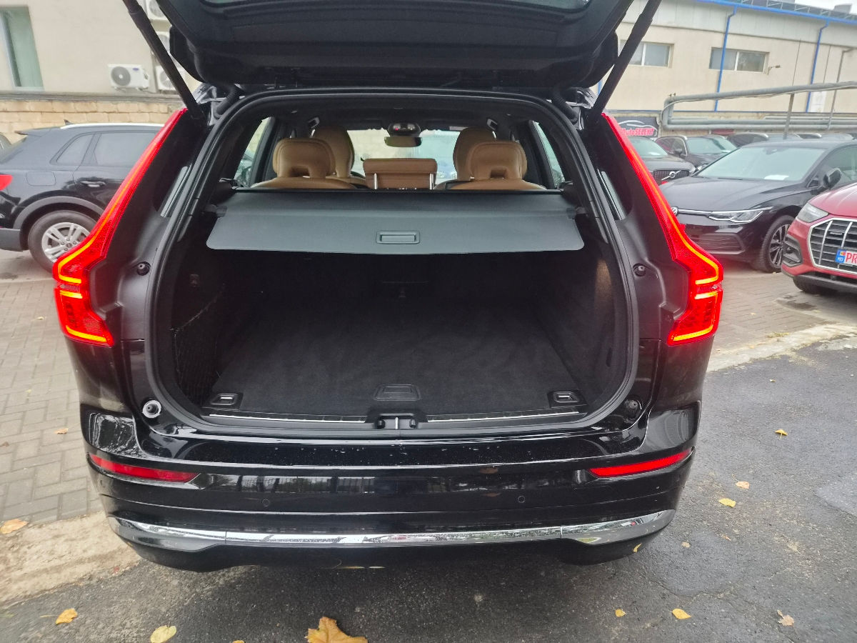 Volvo XC60 2022 photo 16