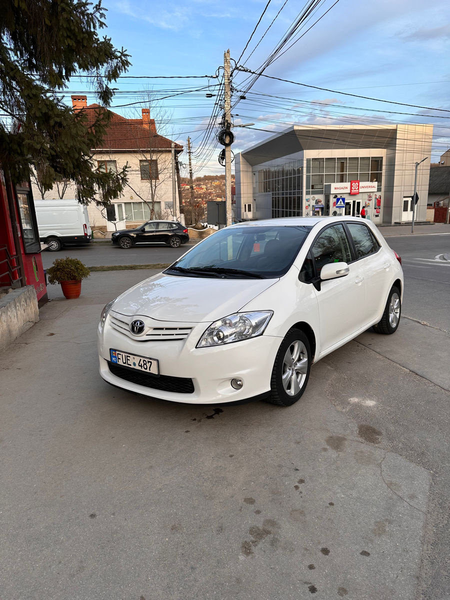 Toyota Auris foto 6