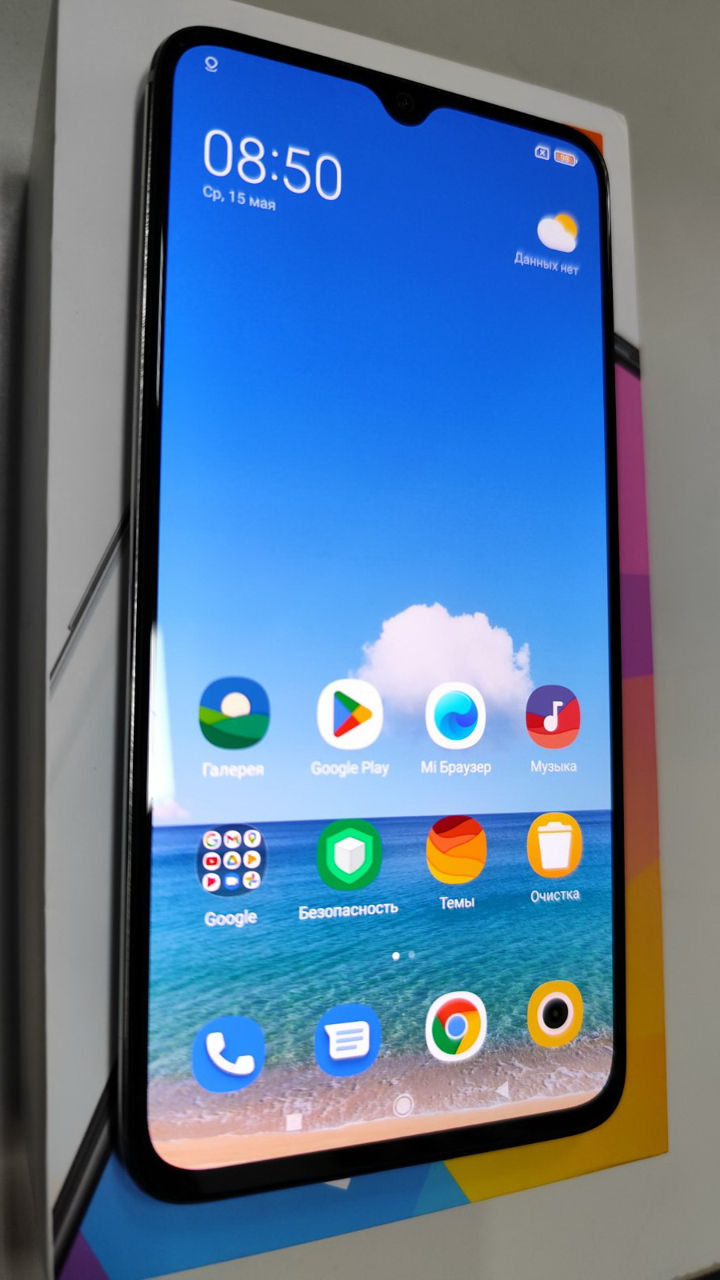 Телефон Xiaomi Mi 9 Lite 6Gb 64Gb - 1500 лей