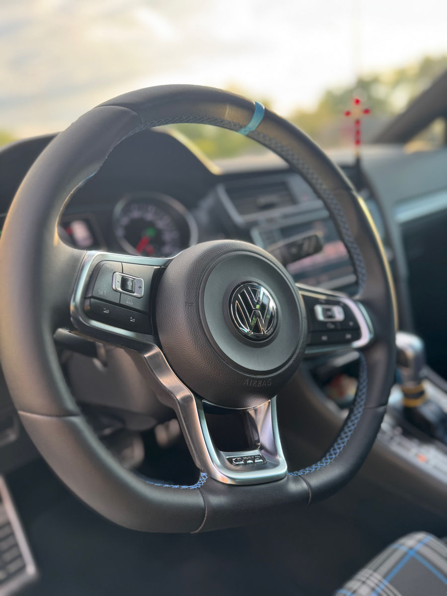 Volkswagen Golf foto 5
