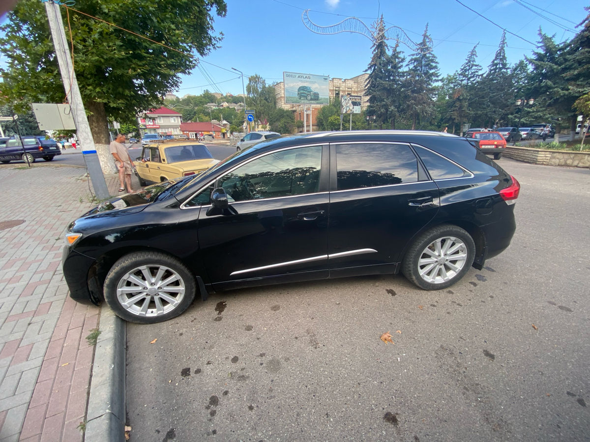 Toyota Venza foto 3