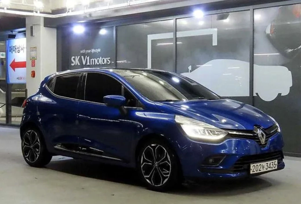 Renault Clio foto 0
