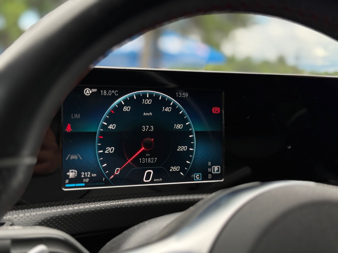 Mercedes CLA foto 12
