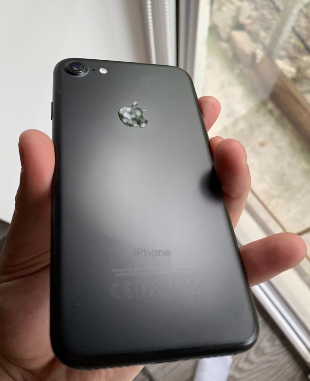 Iphone 7 32GB black matt