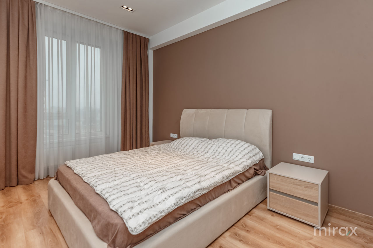 Apartament cu 2 camere, 76 m², Centru, Chișinău foto 9